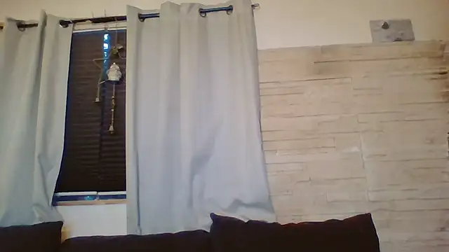 DevilsAngel13's cam snapshot