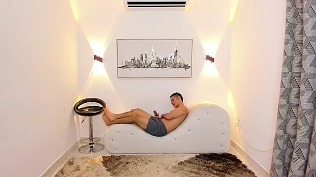 YouBratty2's cam snapshot