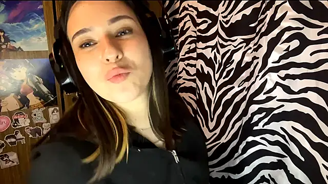 AngeliqueSulima's cam snapshot