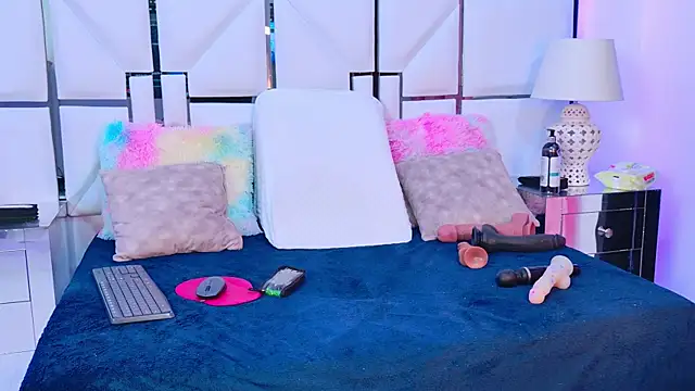 VeronicaSttar's cam snapshot