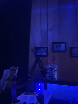 GenitalWars's cam snapshot