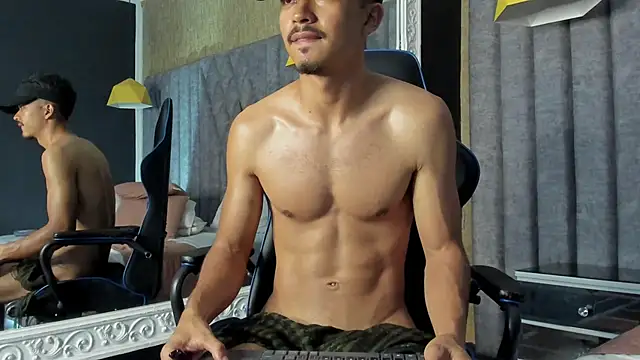 NicolaiKarav's cam snapshot