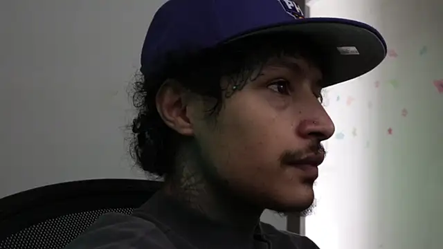 trieone's cam snapshot