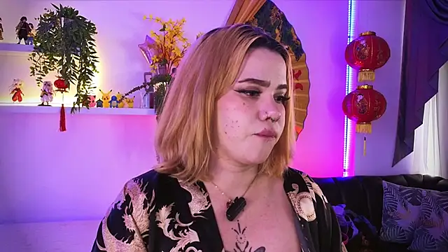 albaismynameX's cam snapshot