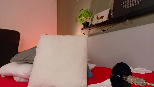 Annavic__'s cam snapshot