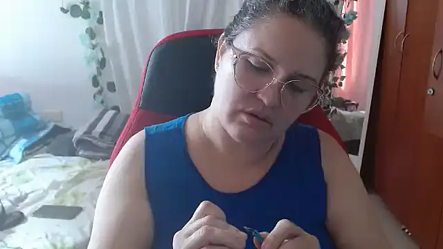 helenca43's cam snapshot