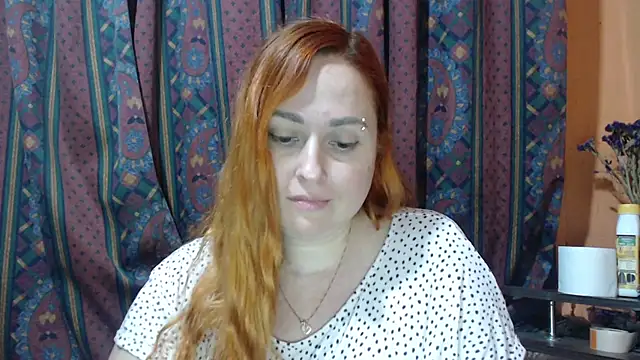 Foxy_Kate3333's cam snapshot