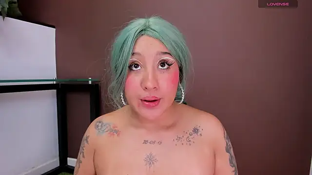 miss_danika's cam snapshot