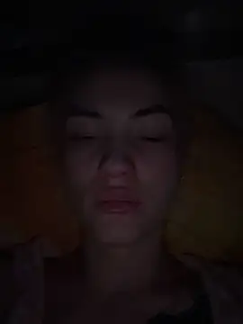 DreamGirl-777's web cam