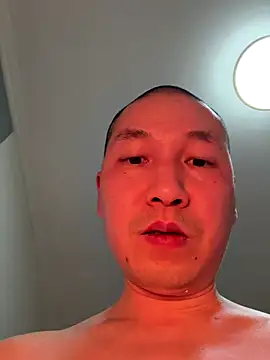 yichengm live sex cam
