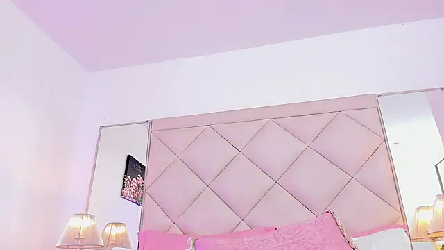 LilBoonew's cam snapshot