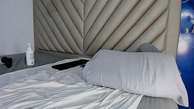 Ibbie_drastic's cam snapshot