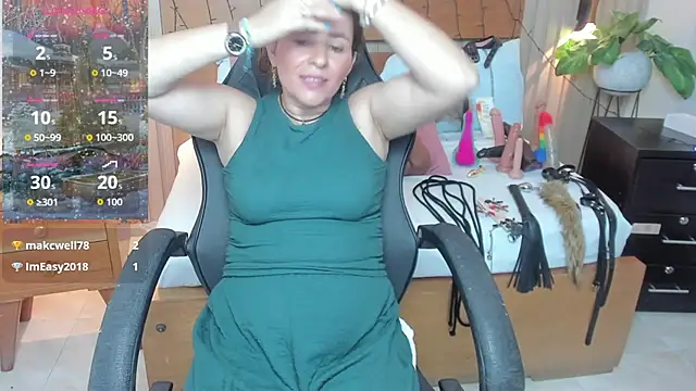 luciana_ballesteros_'s cam snapshot