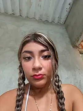 Sweed-virgin-pussy's cam snapshot