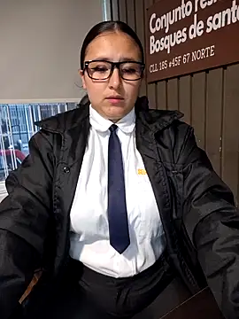 Cute_Penelope's cam snapshot