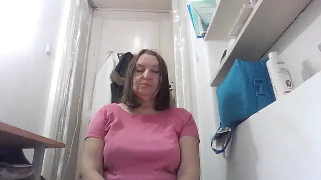 AnnaLive570's cam snapshot