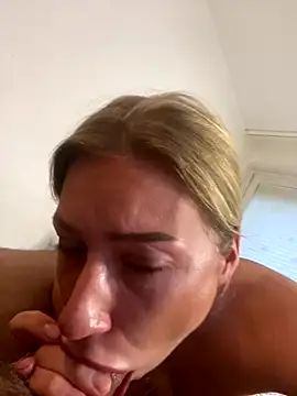 belle98 live sex cam