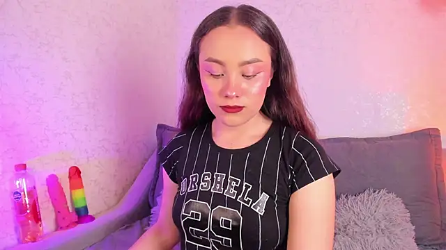 MAGIC_VERA's cam snapshot