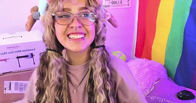 NekoWaifu's cam snapshot