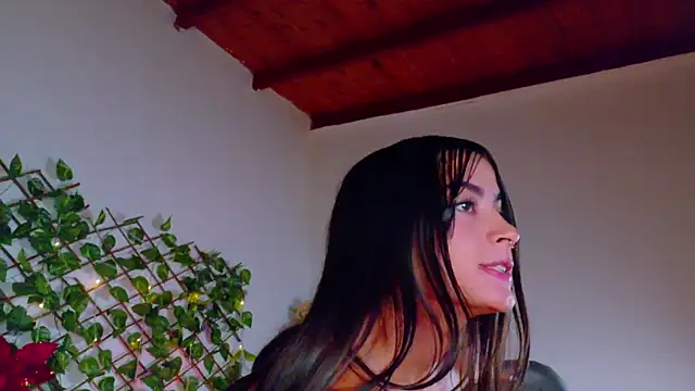 alice_rous21's cam snapshot