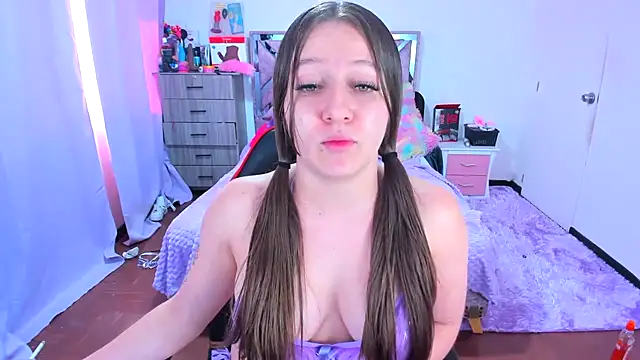 Luna_Analya's cam snapshot