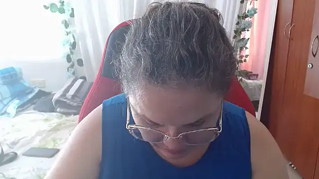 helenca43's cam snapshot