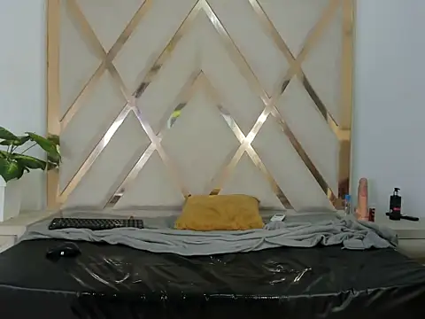 arielasm's cam snapshot