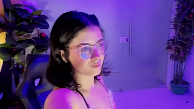 LiLLiAnderson's cam snapshot