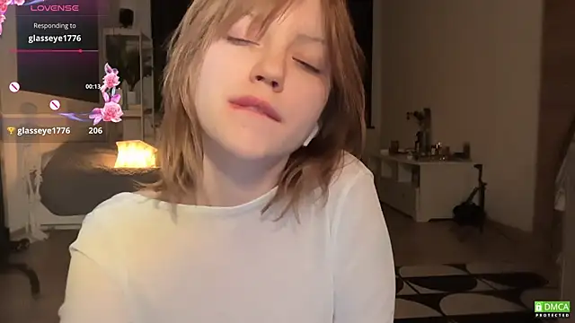 electric_babe's cam snapshot