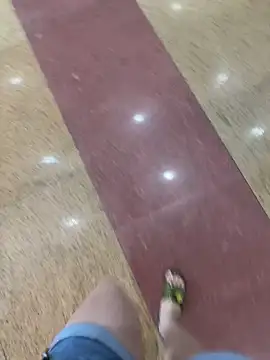 Meii-meyy live sex cam