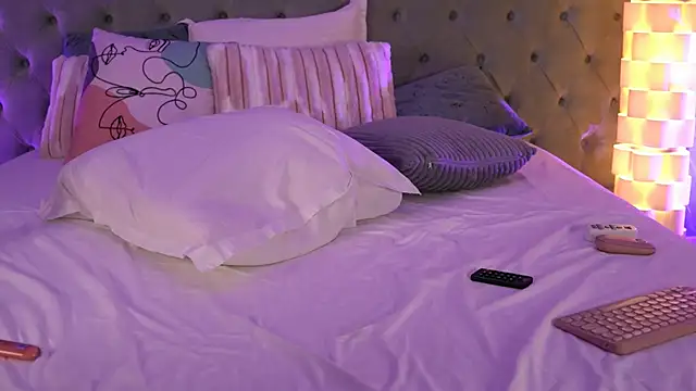 HaileyMadow's cam snapshot