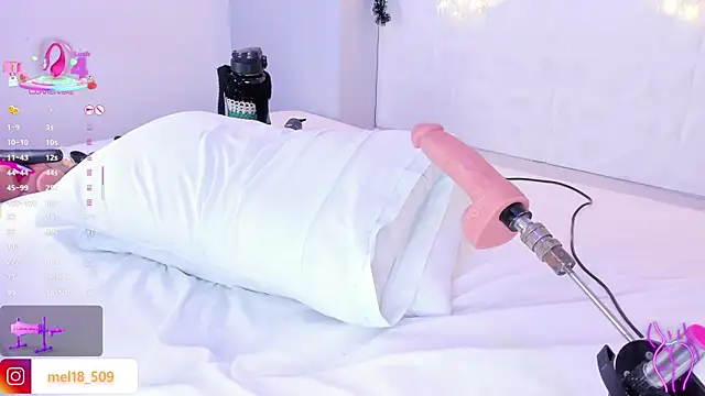 MelanieKlaus's cam snapshot