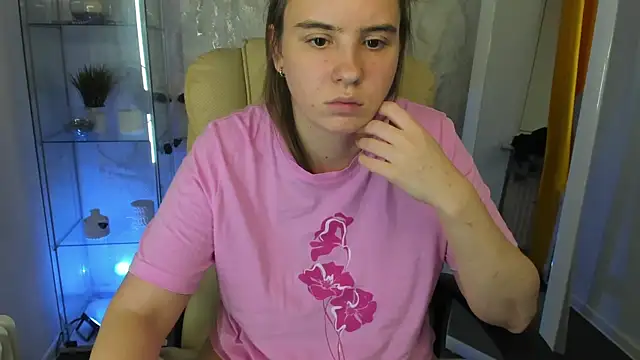 Lika_0ne's cam snapshot