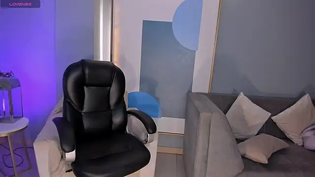 SavannahStorm's cam snapshot