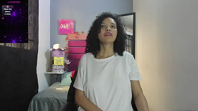 alma_azul's cam snapshot