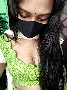 Idhika-Paul's cam snapshot