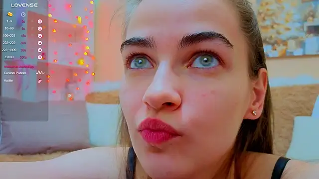 AstoriyaNight's cam snapshot