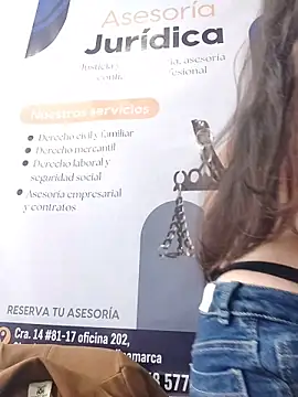 _Sarah-Office1's cam snapshot