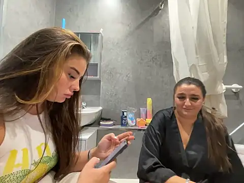 Jadeybabyy25's cam snapshot