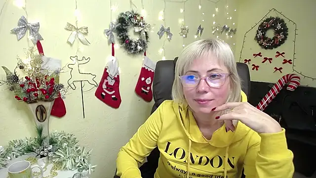 LaurenWishy's cam snapshot