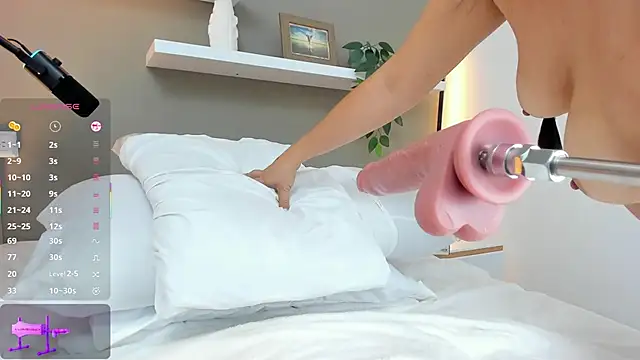 miss_lori_'s cam snapshot