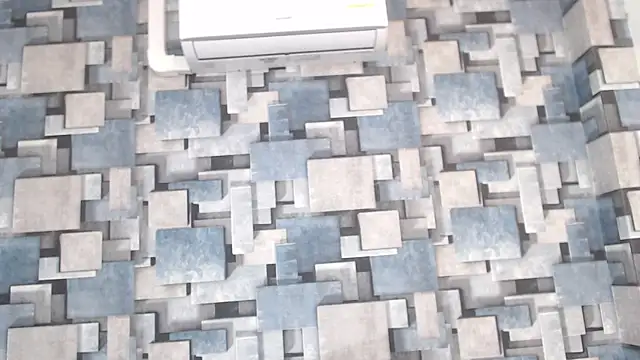 angel_dthroatt's cam snapshot