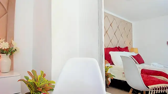 AngelinaDuvall's cam snapshot