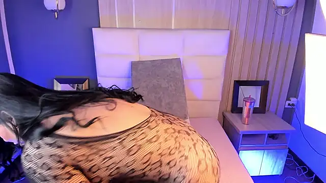 Miah_gomez_'s cam snapshot