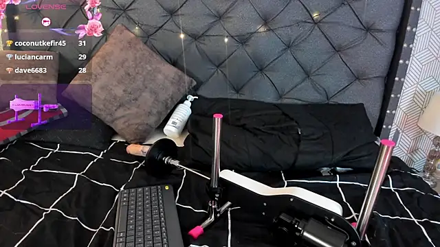 valentina__desire live sex cam