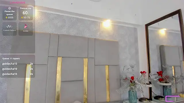 Camilaa_Sanchez_'s cam snapshot