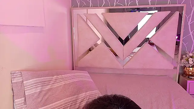 vanessa_guzman2's cam snapshot