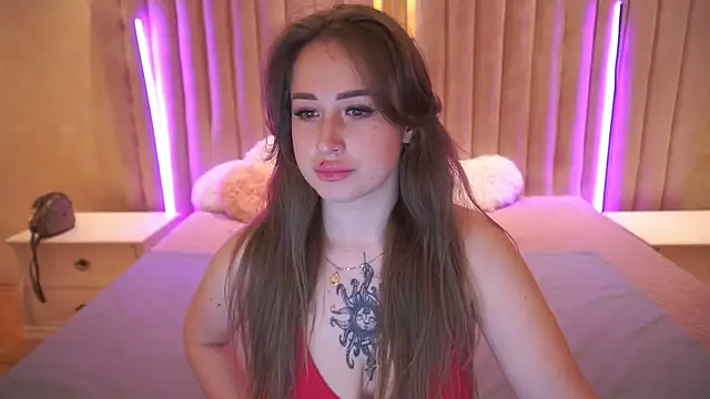 GentleAdellee's cam snapshot