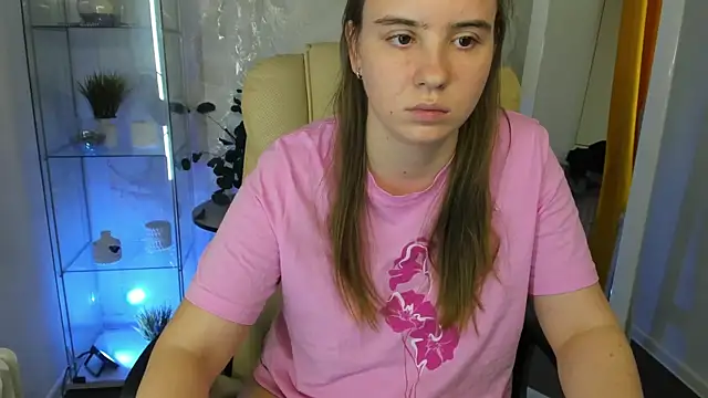 Lika_0ne's cam snapshot