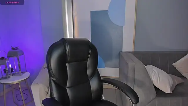 SavannahStorm's cam snapshot